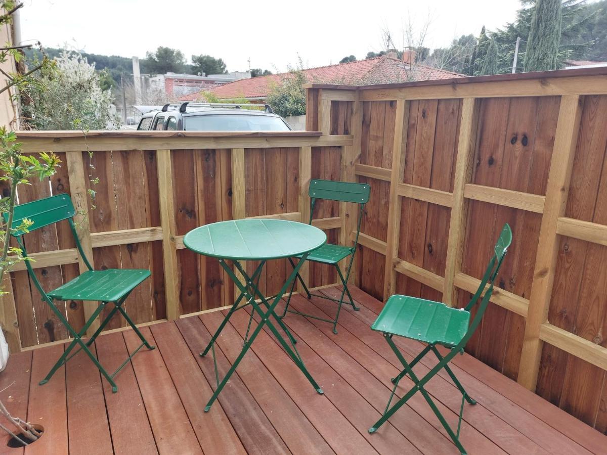La Maison De Dannie Gardanne Zimmer foto