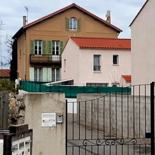 La Maison De Dannie Gardanne Exterior foto